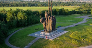 Благоустройство памятников в Тихорецке от 928 руб. – компания ТротуарнаяПлитка